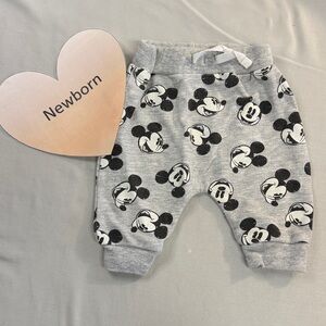 Disney - Newborn Mickey Mouse Black and White Kids Sweatpants